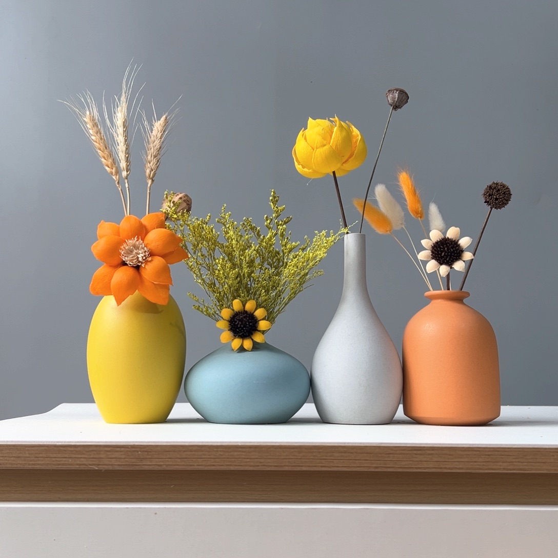 瓶花瓶带花高度20-30厘米左右