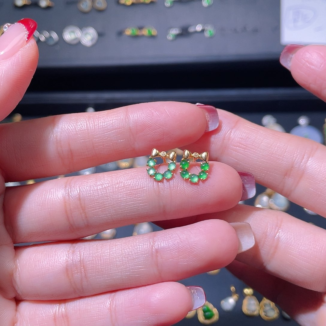 翡翠耳饰18K金镶嵌耳饰