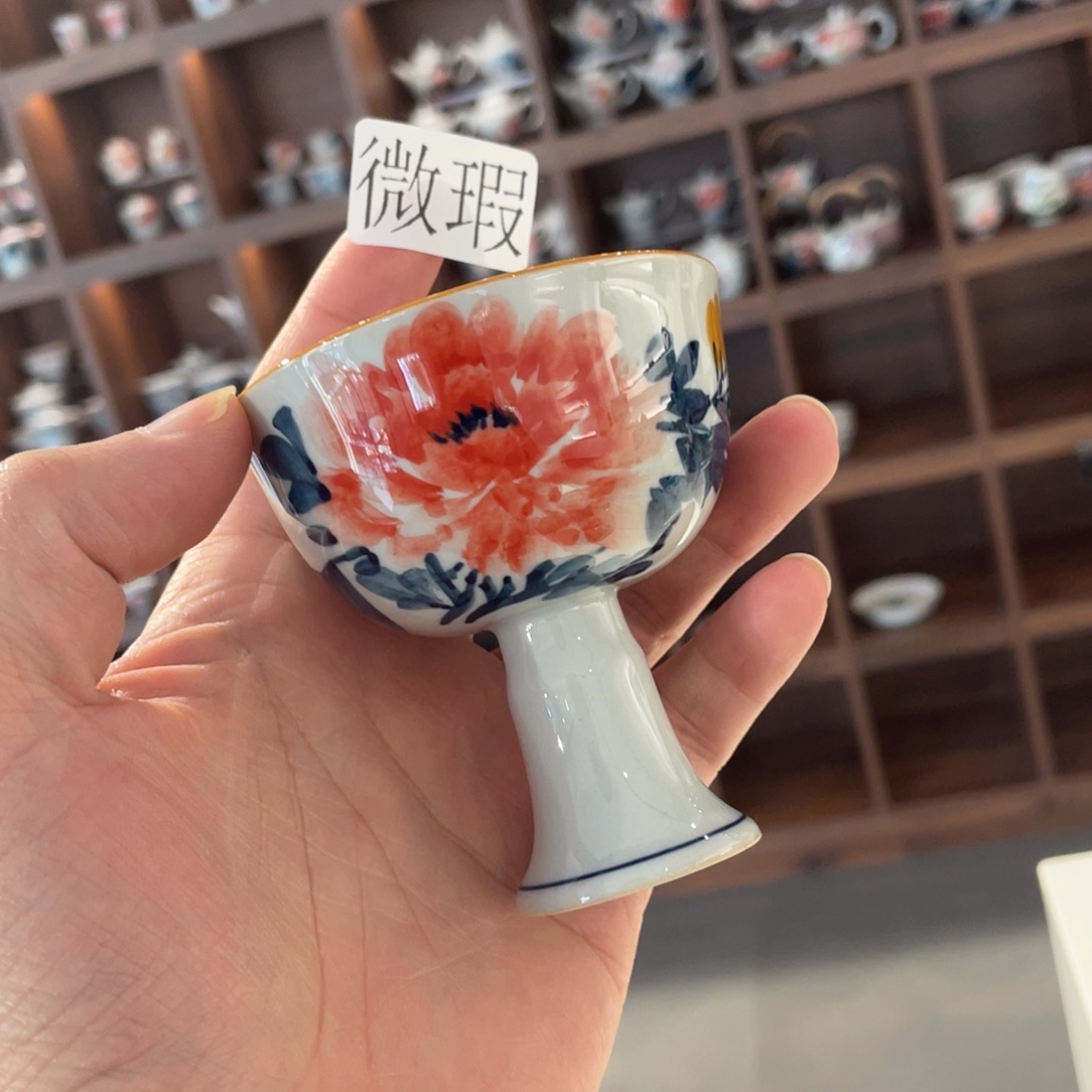 釉下手绘茶具微瑕