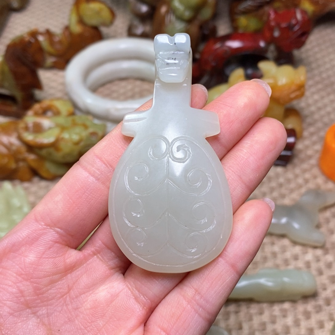 白玉菩提吊坠白玉菩提白玉菩提摆件