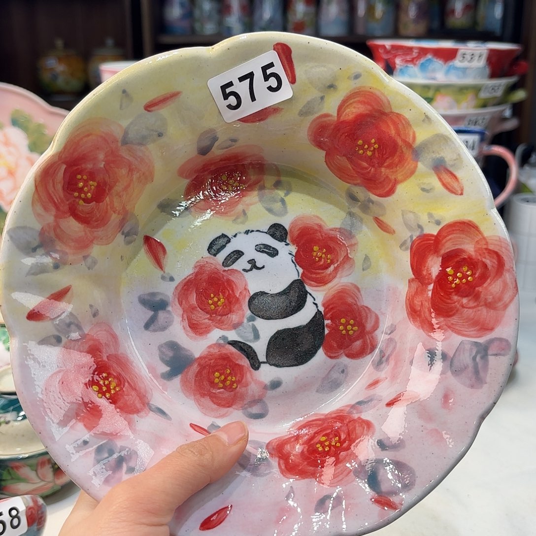 瓷片兔兔好漂亮呜呜a lo o w w w