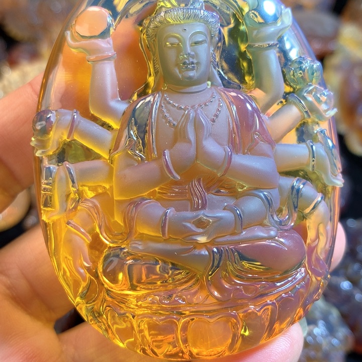 琥珀颈饰未镶嵌蓝珀千手观音