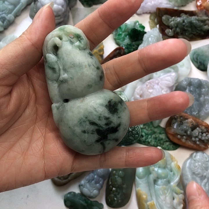 定制翡翠未镶嵌翡翠