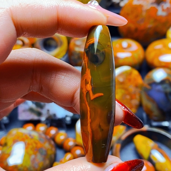 玛瑙/玉髓颈饰未镶嵌