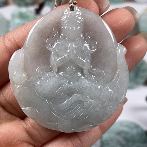 翡翠颈饰未镶嵌普贤菩萨福利