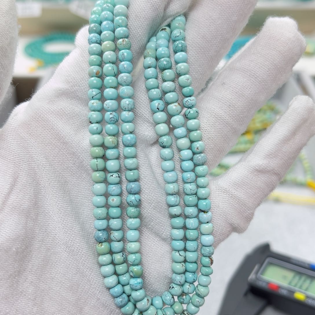 绿松石绿松石未镶嵌