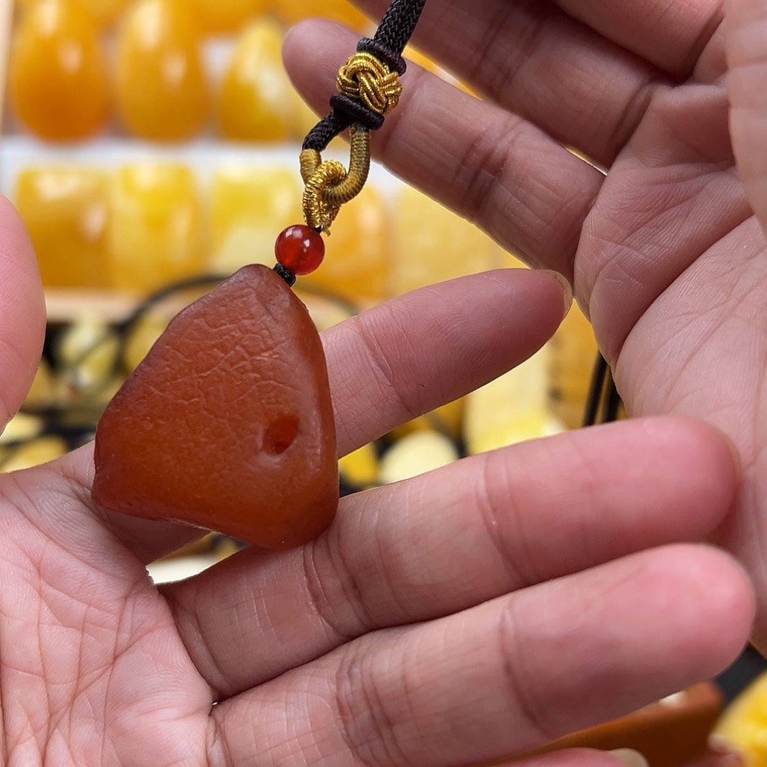 蜜蜡颈饰未镶嵌蜜蜡