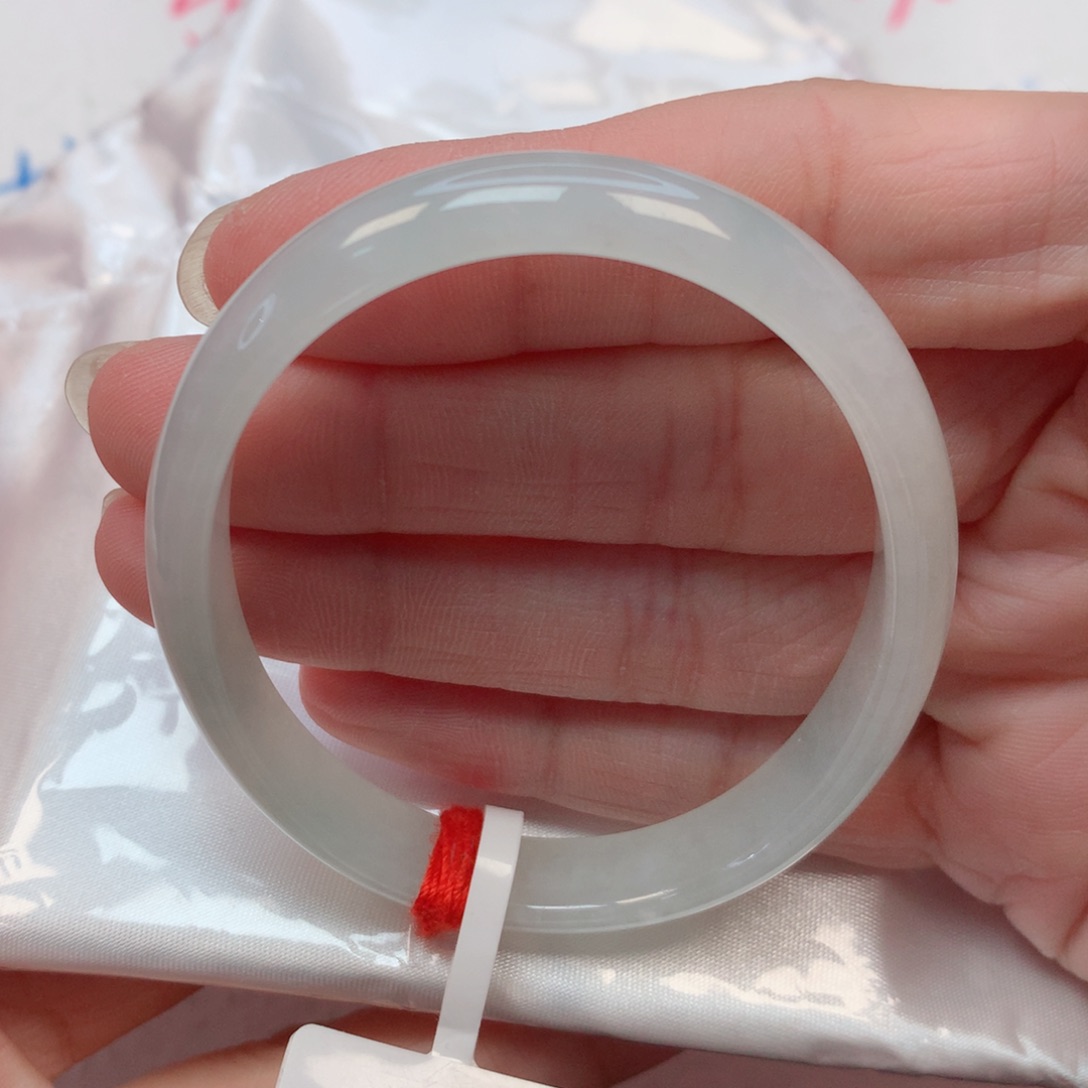 翡翠手镯未镶嵌55贵妃白月光