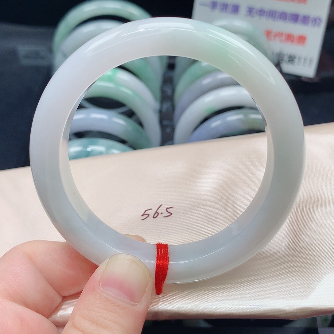 翡翠未镶嵌手镯80