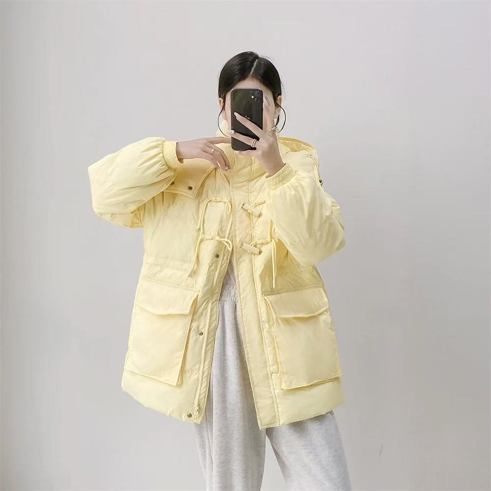 2025宽松冬季新款韩版中长款修身显瘦竹筒扣百搭连帽羽绒外套收腰