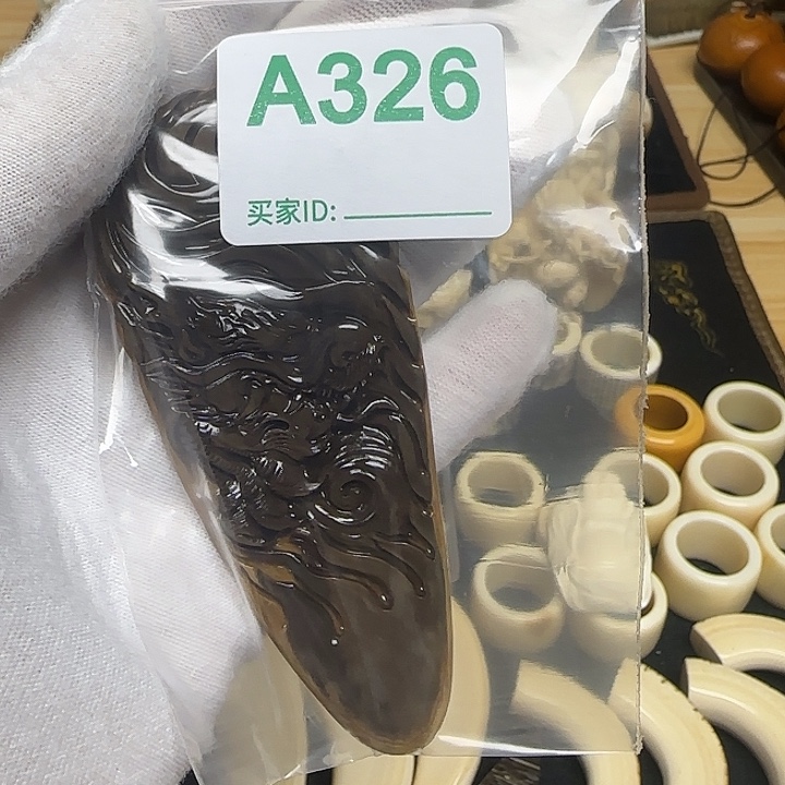 天然猛犸象牙雕刻品