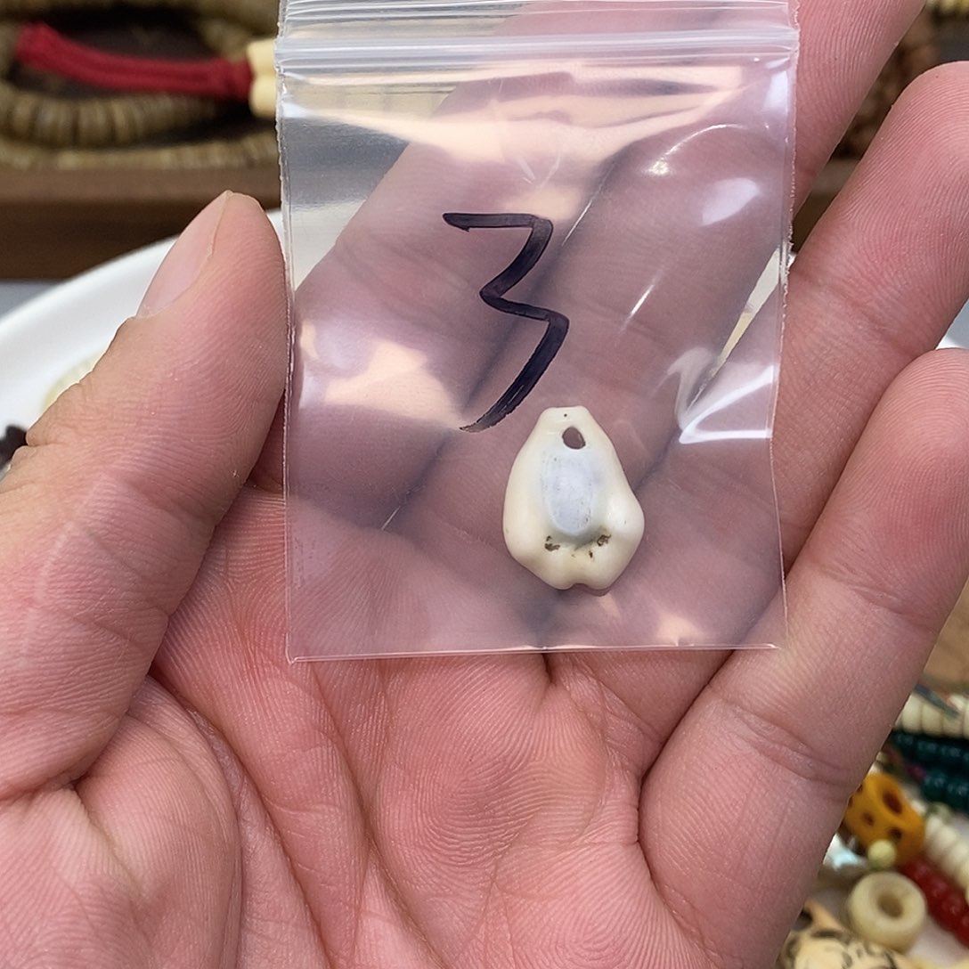 柏香籽/百香籽吊坠