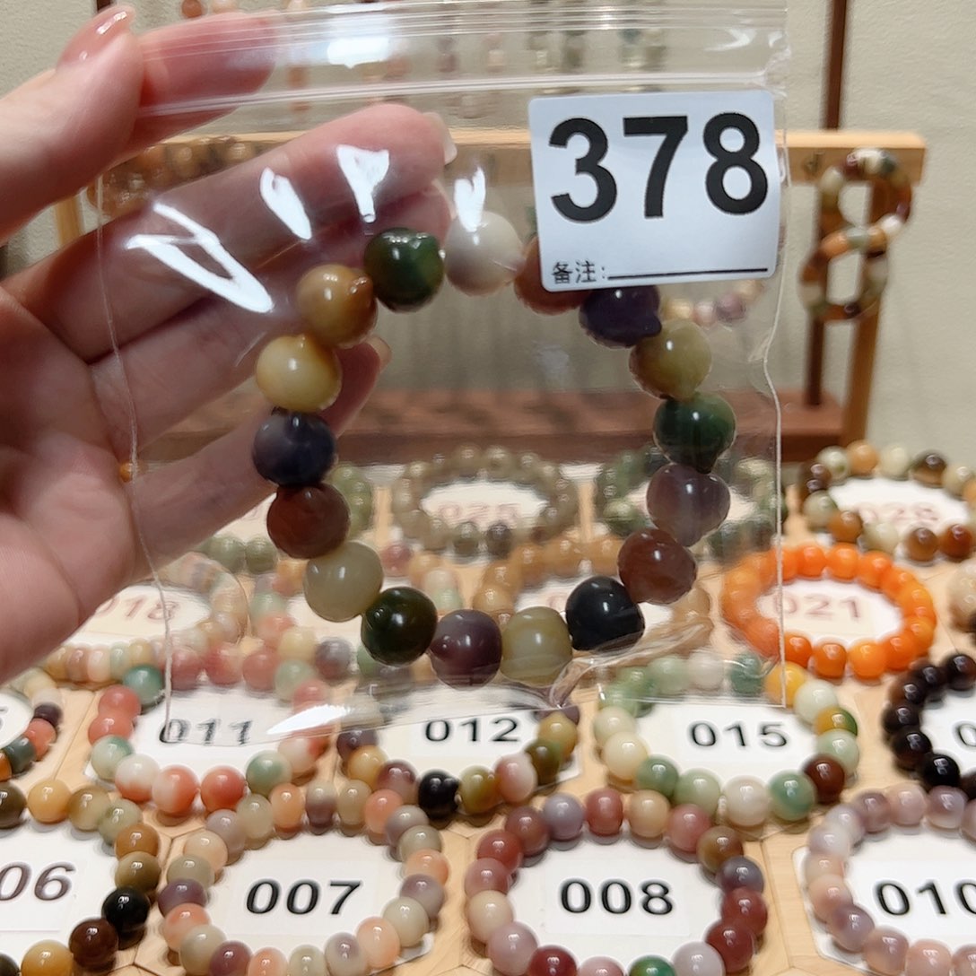 蒙***爱吊坠白玉菩提菩提