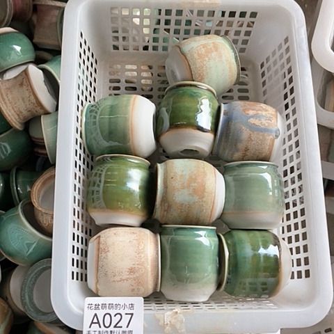 紫砂花盆027微瑕品口径微瑕品口径4厘米可以