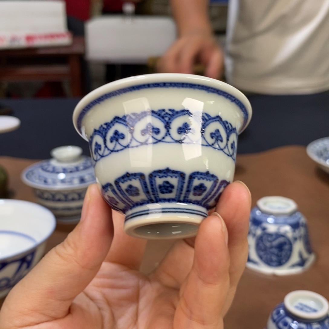 景德镇陶瓷手工手绘