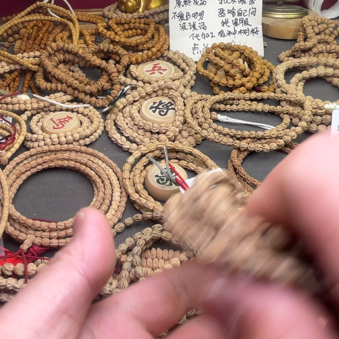 柏香籽/百香籽手串谭*塔