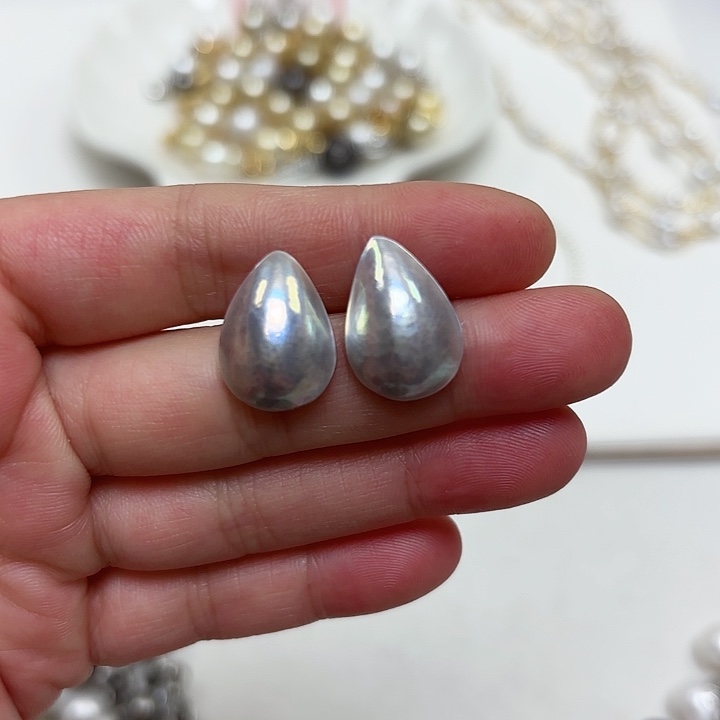 贝***拉银S925镶嵌拼合珍珠（马贝珠）耳饰