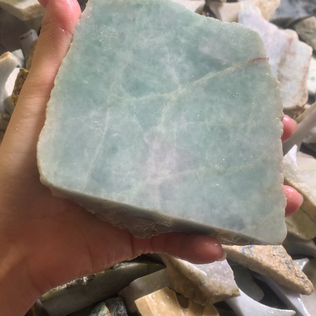 翡翠颈饰未镶嵌缅甸翡翠