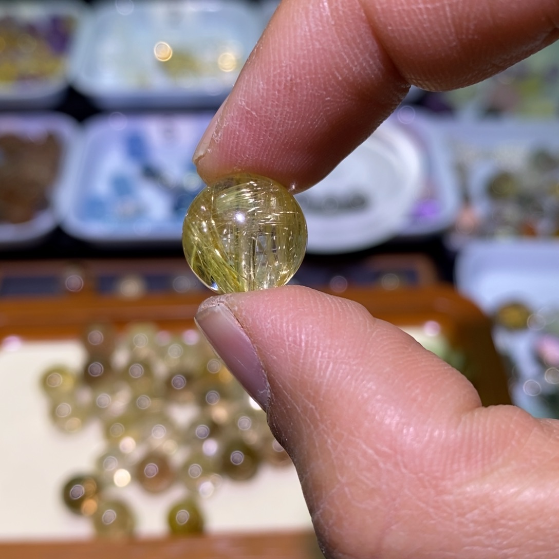 水晶手串未镶嵌发晶