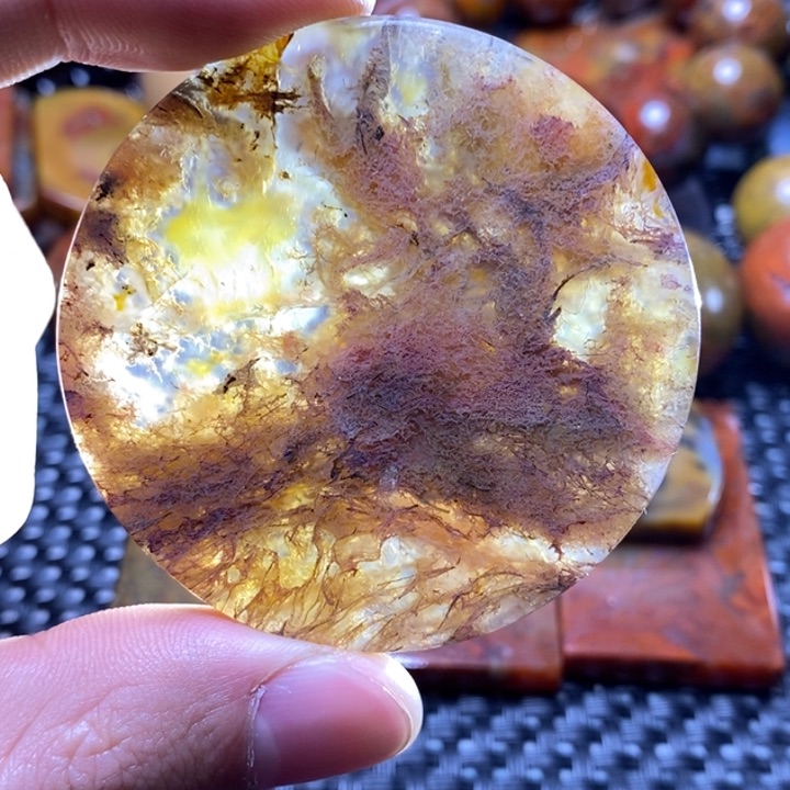 玛瑙/玉髓颈饰未镶嵌