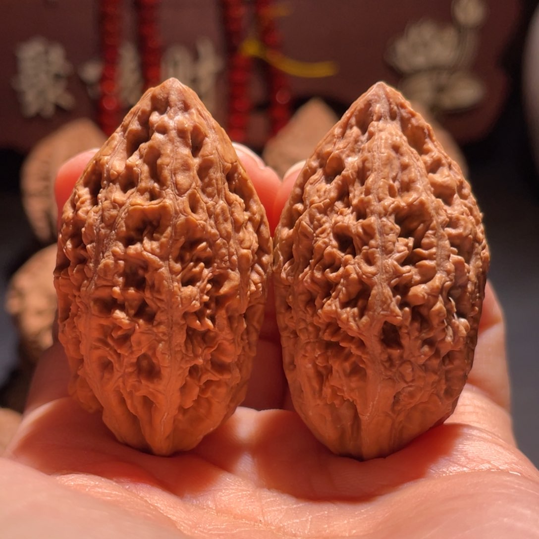 文玩核桃吊坠金梭子13