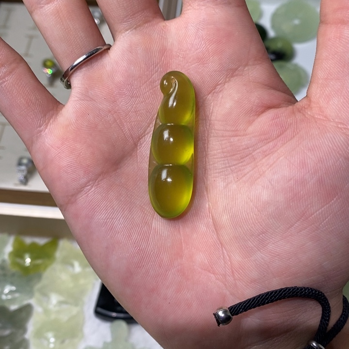 未镶嵌蛇纹石玉吊坠(不含链)19