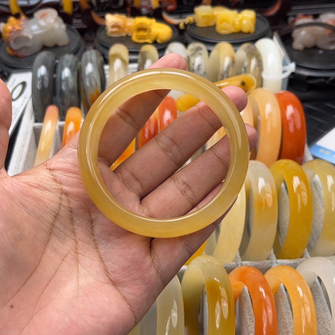 石英质玉（黄龙玉）手镯未镶嵌❤️****