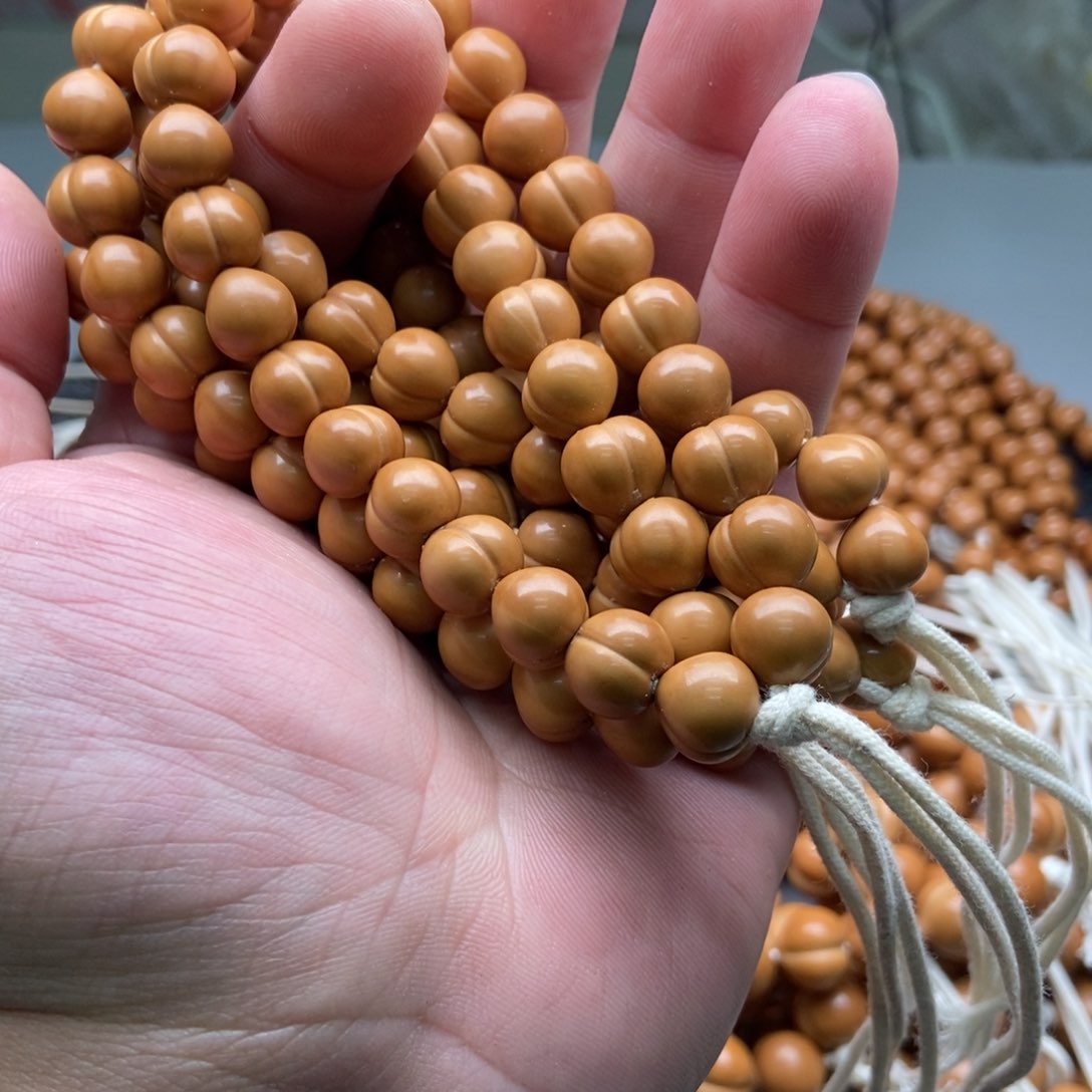 吊坠猴头核桃屁桃