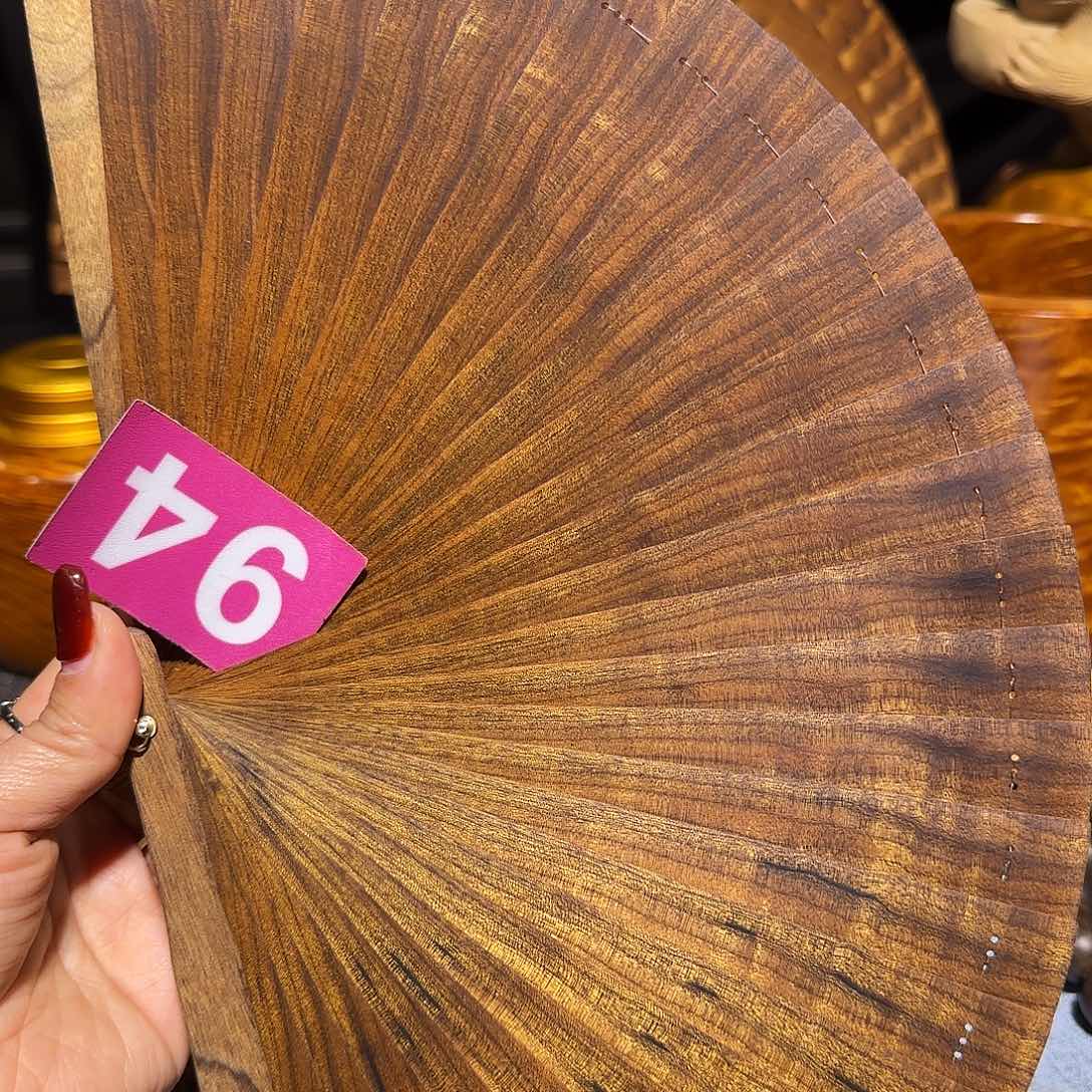 金丝楠爱**运金丝楠手把件