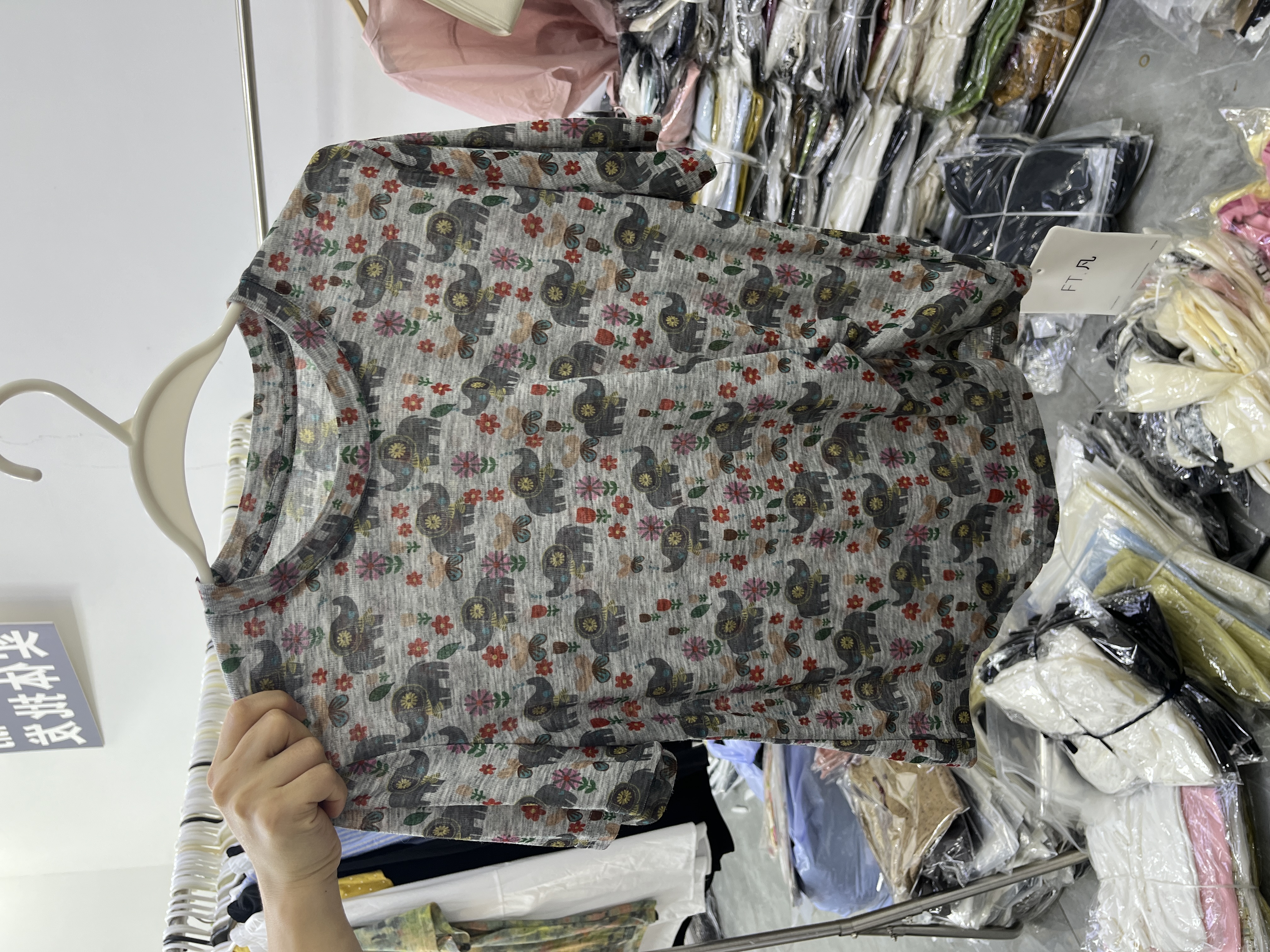 夏季圆领亲肤上衣T恤女