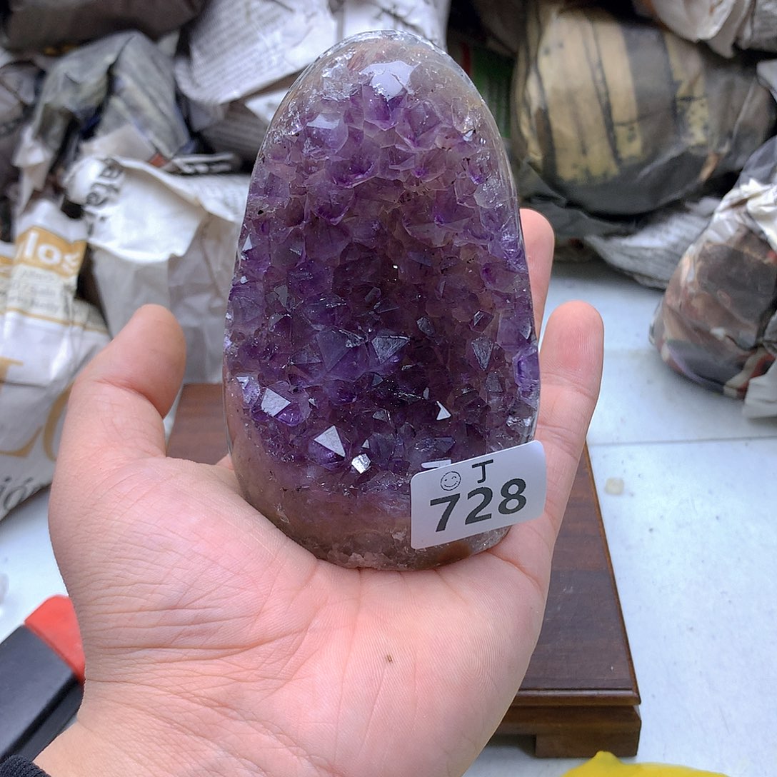 紫晶大型摆件（非配饰）未镶嵌