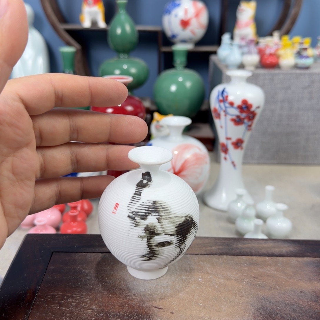 陶瓷手工小花器摆件