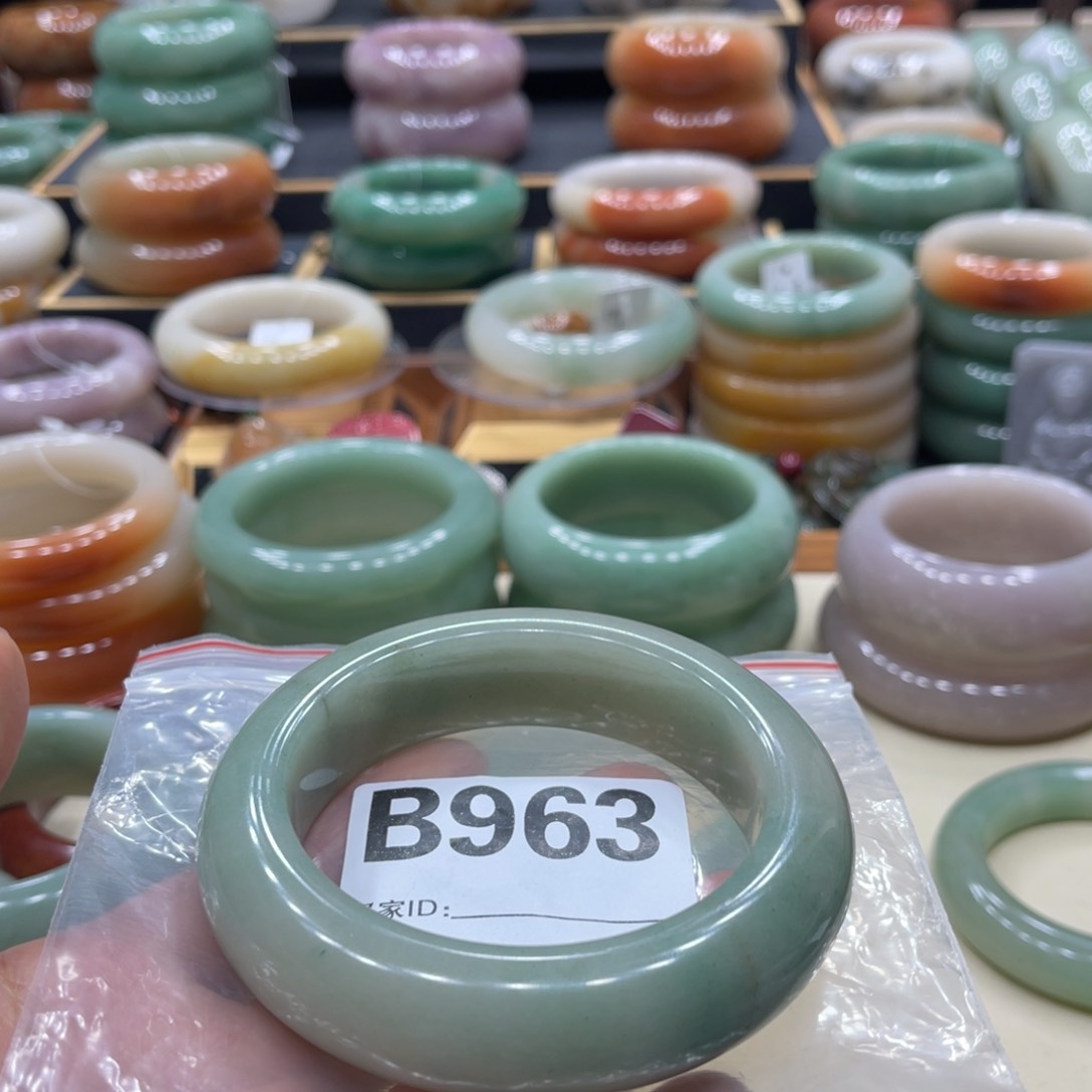 石英质玉手镯合金