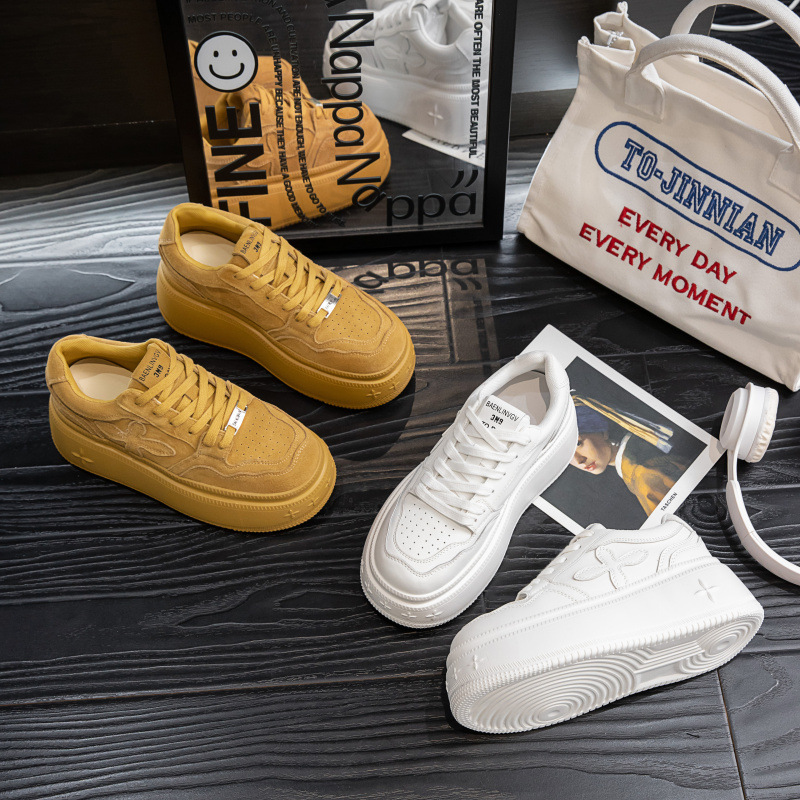 真皮厚底松糕鞋百搭小白鞋运动鞋2025春新款小个子增高休闲板鞋女