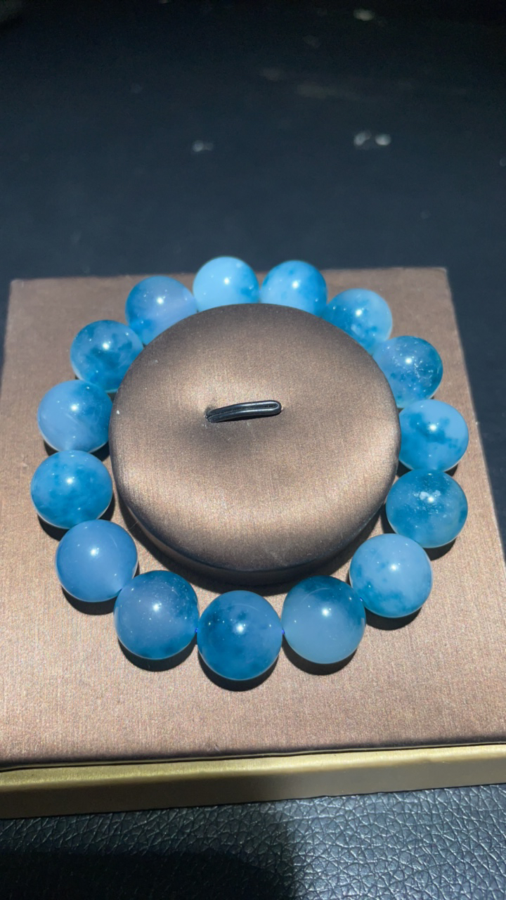 51  卡14飘蓝花手链