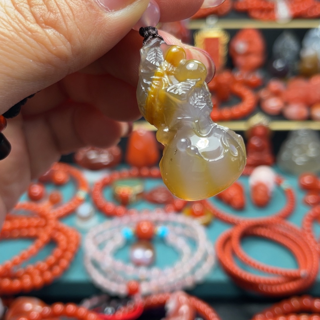 玛瑙/玉髓未镶嵌葫芦挂件