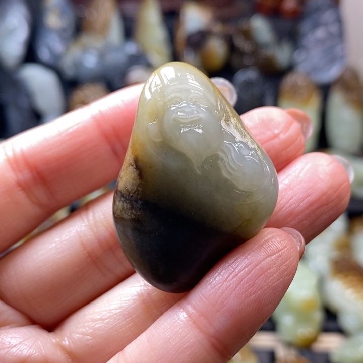 和田玉未镶嵌挂件