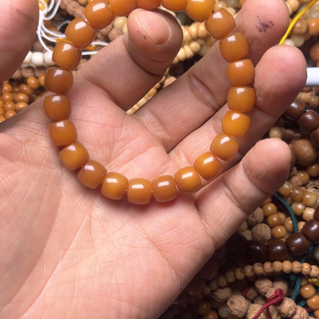 椰蒂吊坠24号菩提根玉化老料10x9