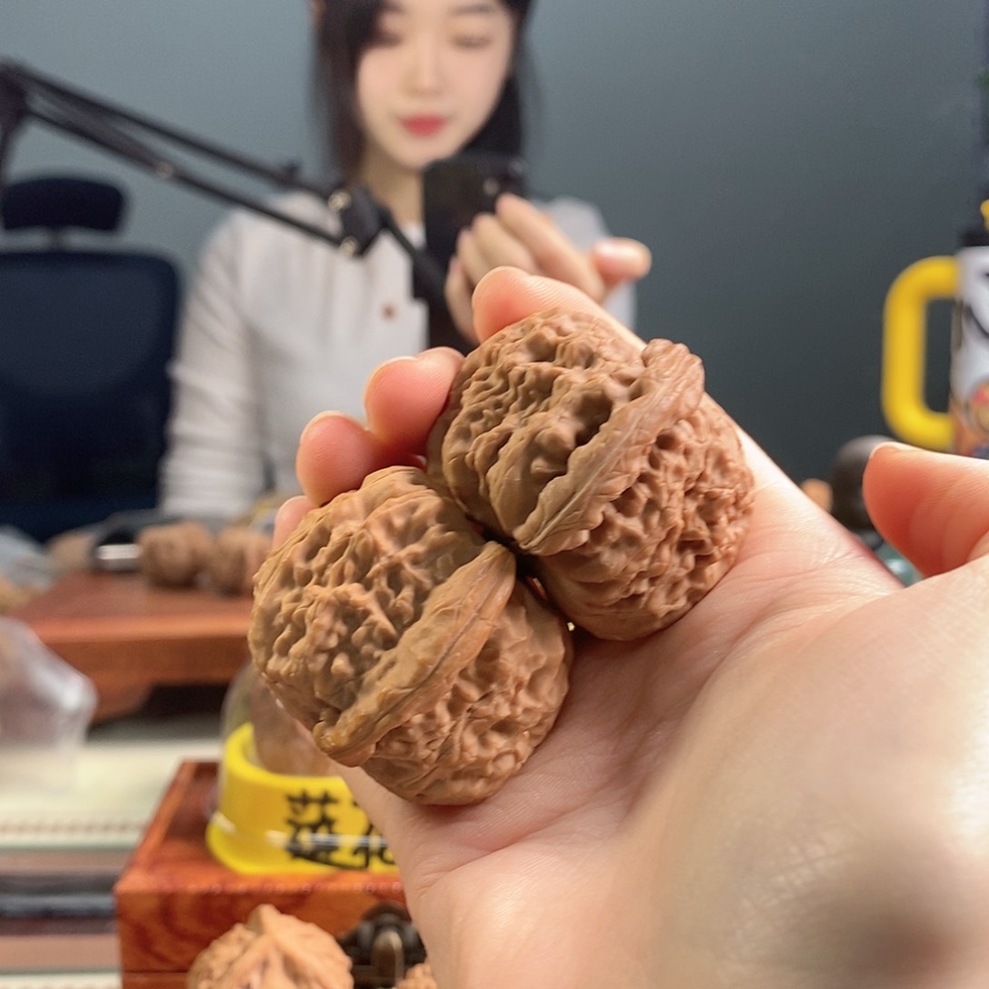 吊坠文玩核桃白狮子