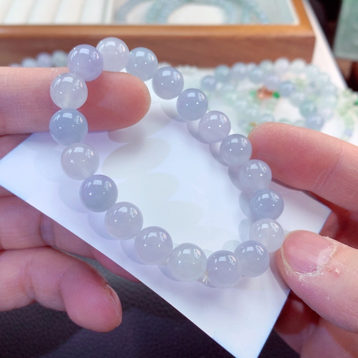 翡翠手链未镶嵌翡翠