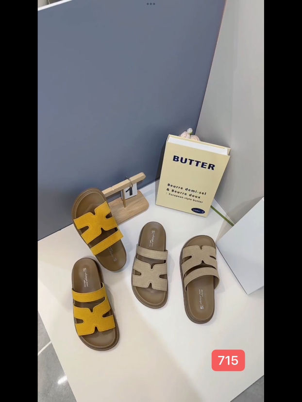 时尚凉拖鞋穿配裙舒适新款高级感沙滩拖鞋    ZB-715