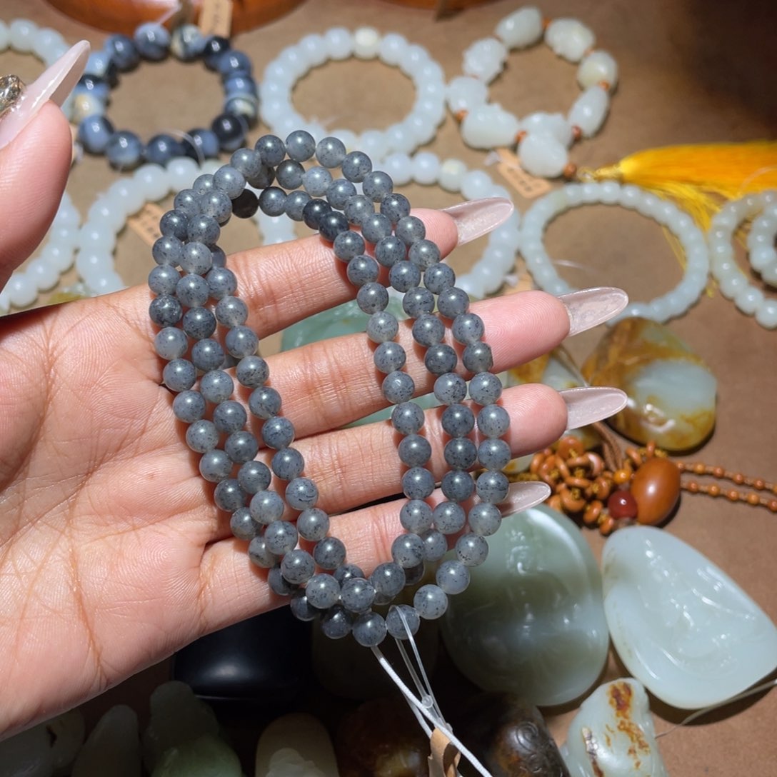 和田玉卡6圆珠108未镶嵌