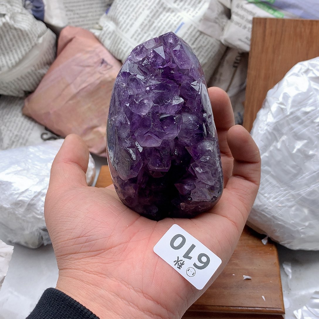 紫晶大型摆件（非配饰）未镶嵌