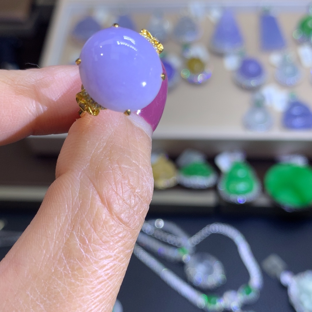 翡翠耳饰18K金镶嵌翡翠