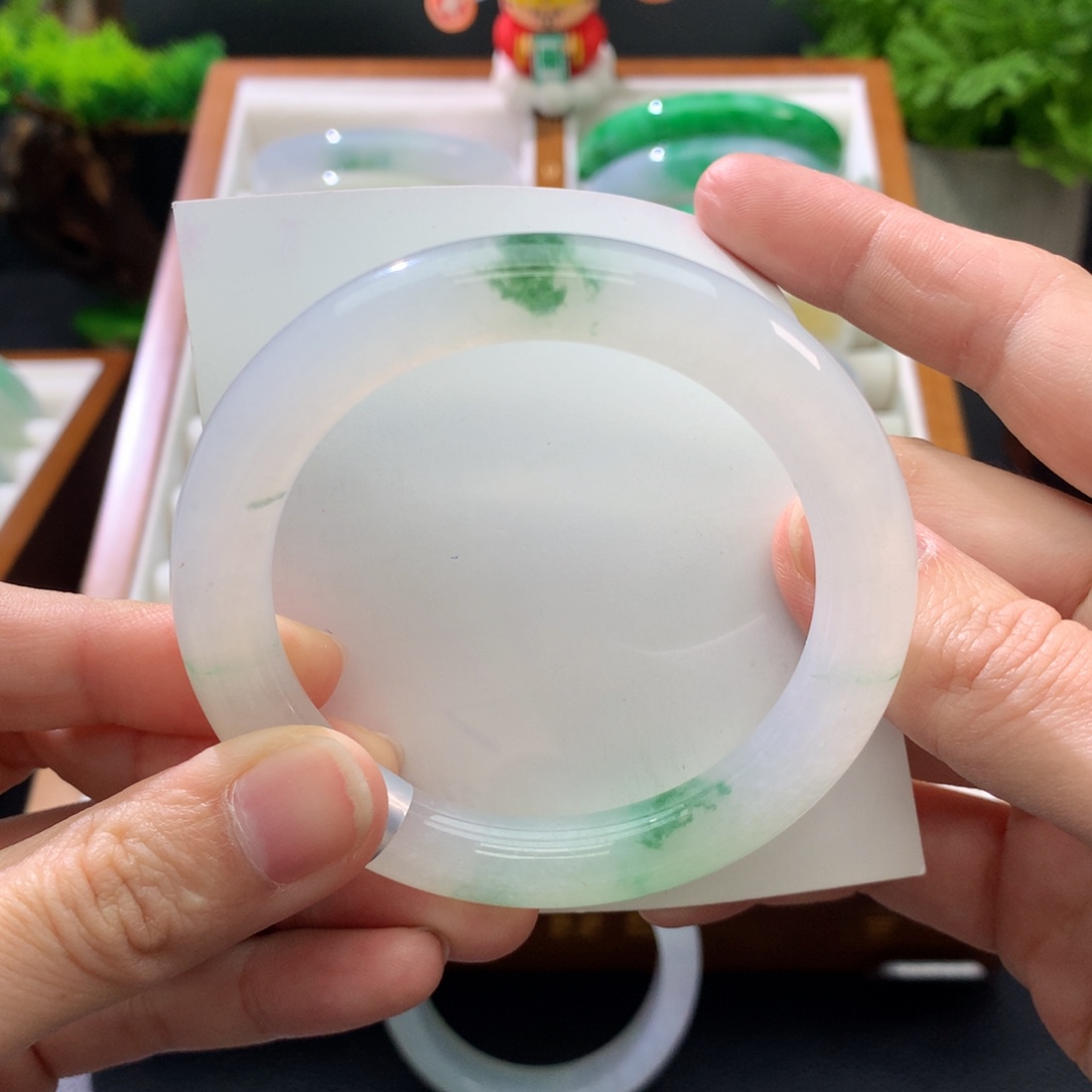 翡翠未镶嵌手镯闪购 5