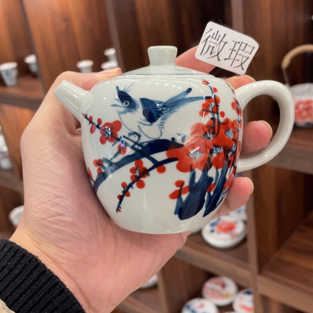 釉下手绘茶具微瑕