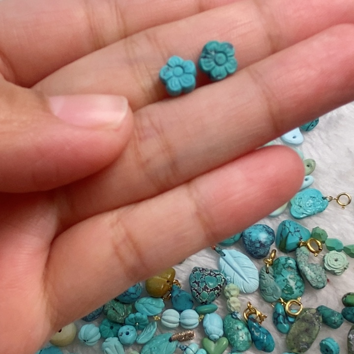 南红玛瑙未镶嵌珠宝奇石