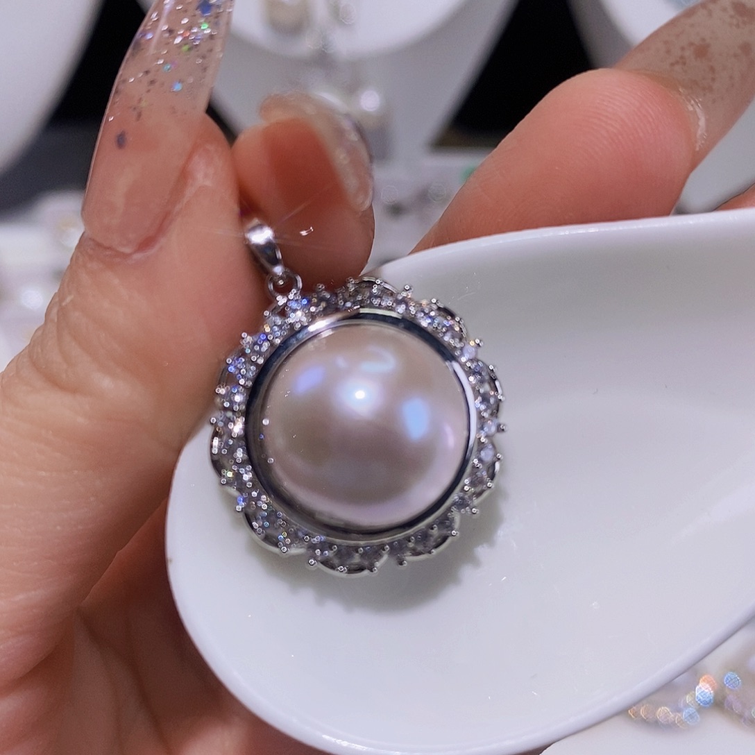 淡水珍珠颈饰合金