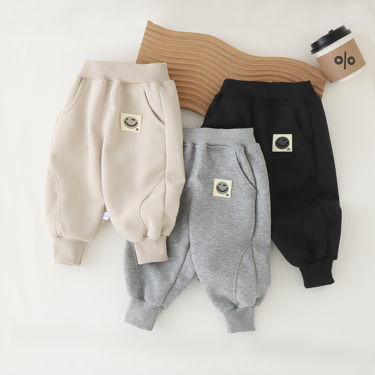 宝宝裤子春秋季款外穿男女小童卫裤儿童运动裤婴幼儿休闲长裤秋装