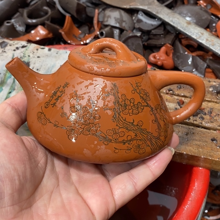 紫砂茶壶我也不知道